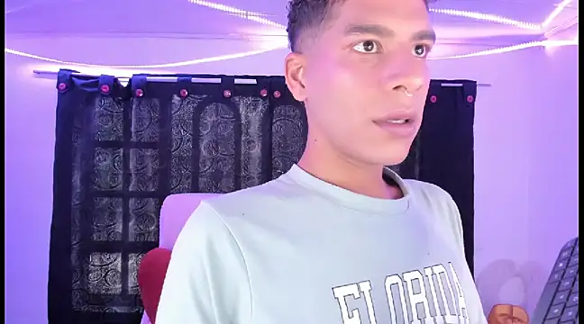 Ethan Boyy online show from January 25, 2025, 7:39 pm