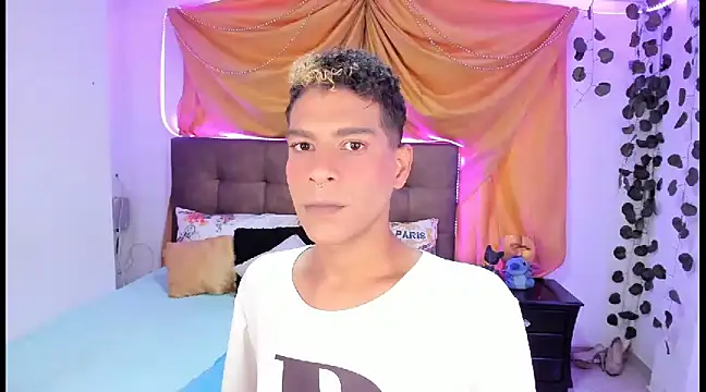 Ethan Boyy online show from March 3, 2025, 8:11 pm