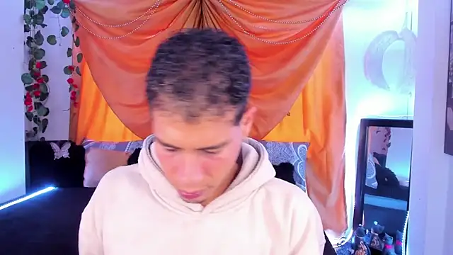 Ethan Boyy online show from October 10, 2025, 7:57 pm