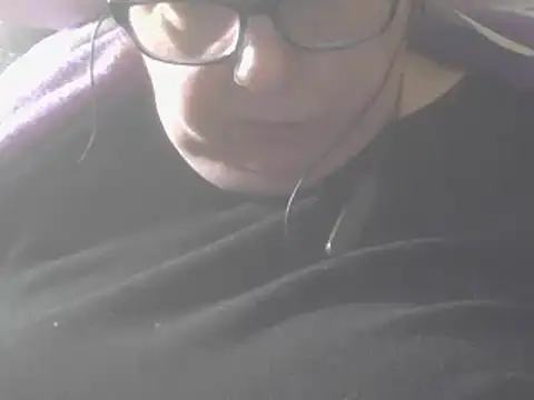 Snapshot of KittysUsedPantys chatting on January 28, 2025, 3:15 am KittysUsedPantys online show from January 28, 2025, 3:15 am