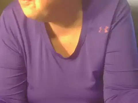 Snapshot of KittysUsedPantys chatting on March 17, 2025, 7:04 pm KittysUsedPantys online show from March 17, 2025, 7:04 pm