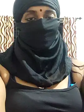 Snapshot of malluhotcoples chatting on January 18, 2025, 5:48 pm malluhotcoples online show from January 18, 2025, 5:48 pm