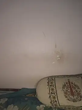 Snapshot of kaif_220 chatting on September 9, 2025, 4:06 pm kaif 220 online show from September 9, 2025, 4:06 pm