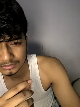 Snapshot of kaif_220 chatting on October 3, 2025, 7:00 pm kaif 220 online show from October 3, 2025, 7:00 pm