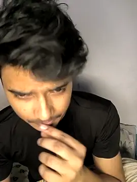 Snapshot of kaif_220 chatting on October 13, 2025, 1:11 pm kaif 220 online show from October 13, 2025, 1:11 pm