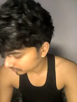 Snapshot of kaif_220 chatting on October 21, 2025, 6:30 pm kaif 220 online show from October 21, 2025, 6:30 pm