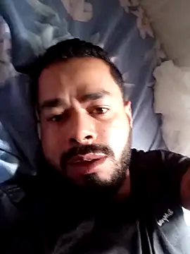 Snapshot of Moreno331391 chatting on October 17, 2025, 3:58 pm Moreno331391 online show from October 17, 2025, 3:58 pm