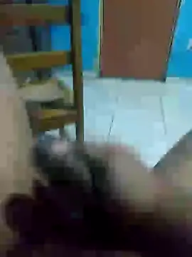 Snapshot of Evandro104020 chatting on January 20, 2025, 11:24 am Evandro104020 online show from January 20, 2025, 11:24 am