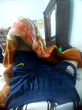 Snapshot of KisSsu chatting on February 4, 2026, 2:56 pm KisSsu online show from February 4, 2026, 2:56 pm