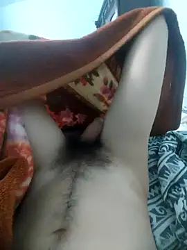 Snapshot of KisSsu chatting on February 17, 2026, 4:13 pm KisSsu online show from February 17, 2026, 4:13 pm