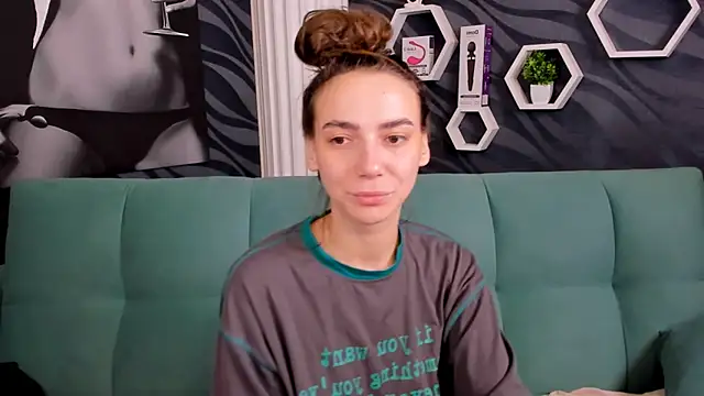 annabishop online show from February 12, 2025, 11:51 pm