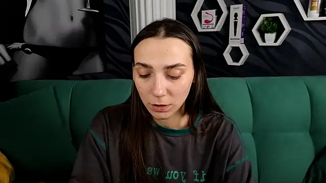 annabishop online show from February 15, 2025, 11:50 am