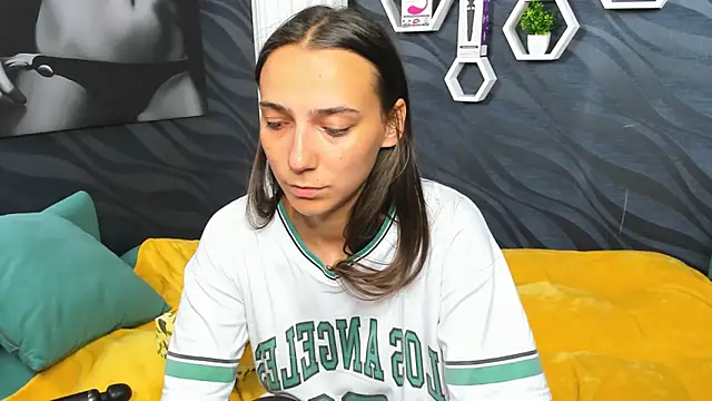 annabishop online show from March 22, 2025, 4:15 pm