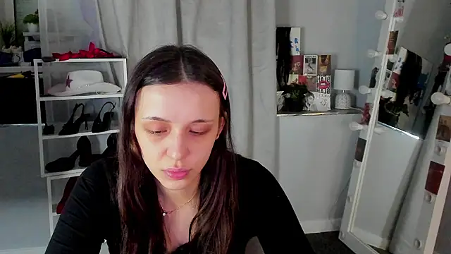 Sahara Shields online show from March 15, 2026, 9:37 am