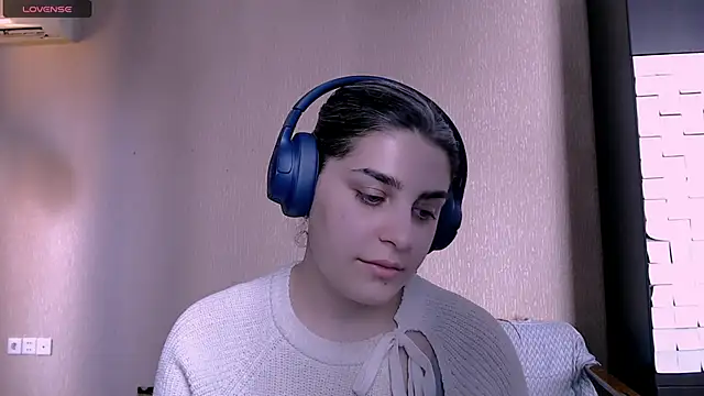  Roselina  online show from November 22, 2025, 11:09 am