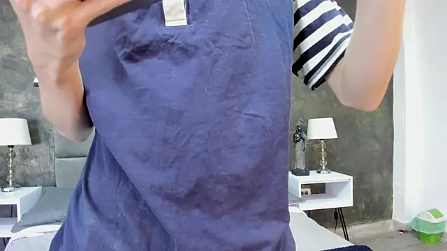 bruce hans online show from November 11, 2025, 11:32 am