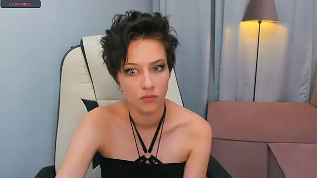 via mayer  online show from September 8, 2025, 9:58 pm