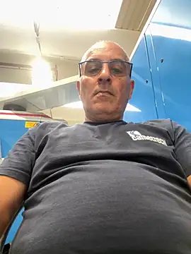 sempreilmio2 online show from September 9, 2025, 10:48 am