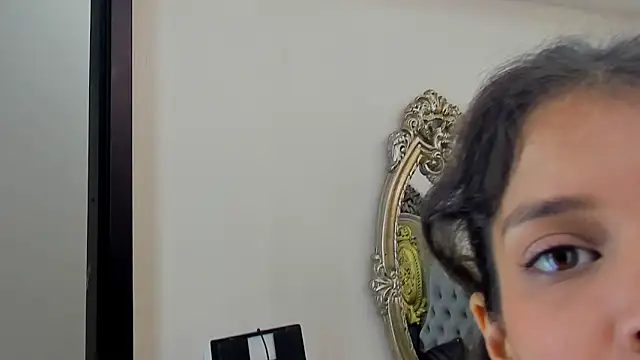 CharlotteBrandt online show from October 4, 2025, 8:51 pm