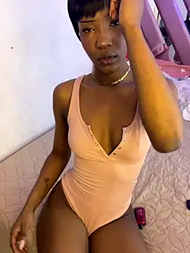 CharlotteBrandt online show from October 20, 2025, 9:48 pm