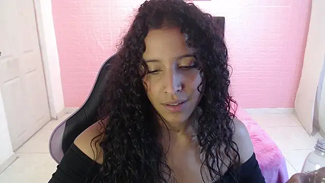 DULCE1609 online show from April 21, 2026, 1:42 am