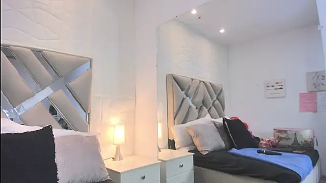 raquell moore online show from March 26, 2026, 12:11 pm