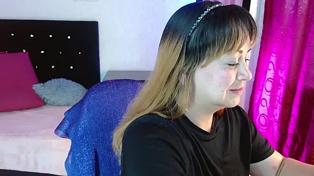 Snapshot of Dalila_lust_ chatting on September 10, 2025, 10:10 pm Dalila lust online show from September 10, 2025, 10:10 pm
