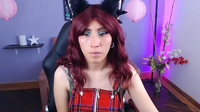 Snapshot of miss_moonlight chatting on January 27, 2025, 9:00 pm miss moonlight online show from January 27, 2025, 9:00 pm