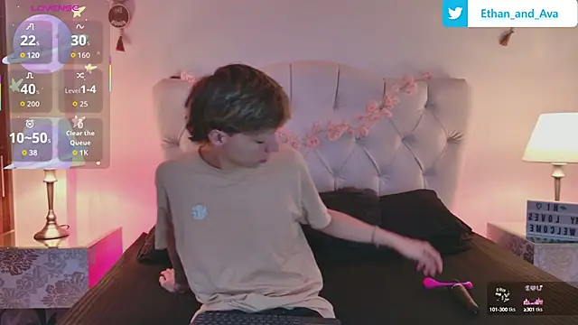 Snapshot of ethan_and_ava chatting on September 30, 2025, 12:54 pm ethan and ava online show from September 30, 2025, 12:54 pm