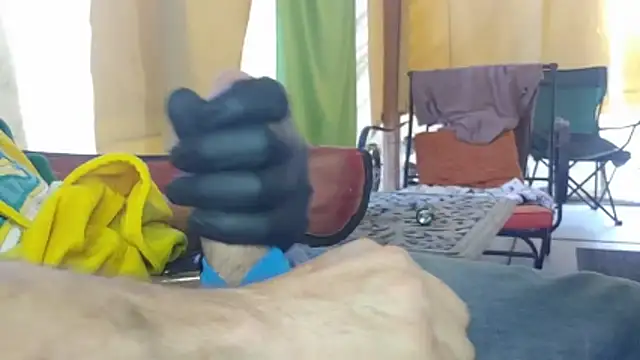 Snapshot of bwcbeat83 chatting on February 26, 2026, 11:26 pm bwcbeat83 online show from February 26, 2026, 11:26 pm