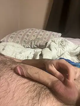 Snapshot of Klaus298 chatting on October 25, 2025, 8:47 pm Klaus298 online show from October 25, 2025, 8:47 pm