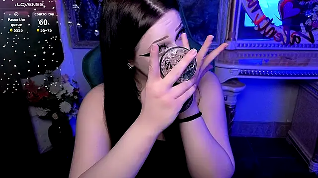 Rouz Farrel online show from February 8, 2026, 1:03 pm