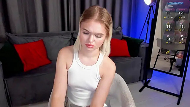 Snapshot of MilaFink chatting on February 9, 2025, 1:35 pm MilaFink online show from February 9, 2025, 1:35 pm