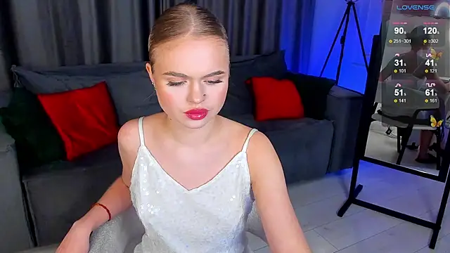 Snapshot of MilaFink chatting on February 10, 2025, 1:33 pm MilaFink online show from February 10, 2025, 1:33 pm