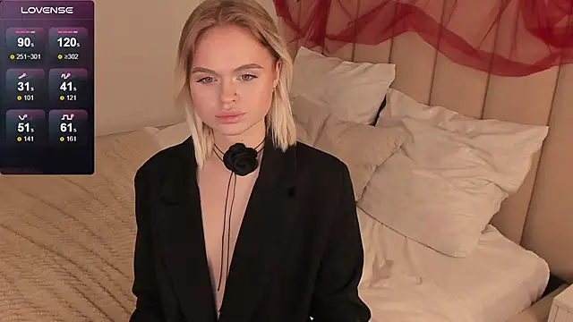 Snapshot of MilaFink chatting on March 8, 2025, 7:42 pm MilaFink online show from March 8, 2025, 7:42 pm