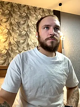 Snapshot of _XxX-XxX_ chatting on September 30, 2025, 12:21 pm XxX-XxX online show from September 30, 2025, 12:21 pm