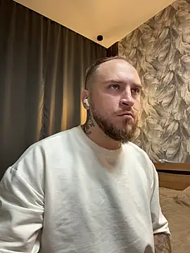 Snapshot of _XxX-XxX_ chatting on October 8, 2025, 10:29 pm XxX-XxX online show from October 8, 2025, 10:29 pm