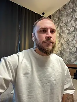 Snapshot of _XxX-XxX_ chatting on October 26, 2025, 9:48 am XxX-XxX online show from October 26, 2025, 9:48 am