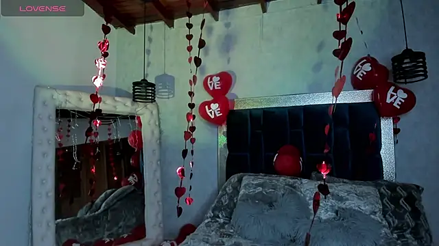 Sophiaa Gomez online show from February 15, 2025, 8:11 pm