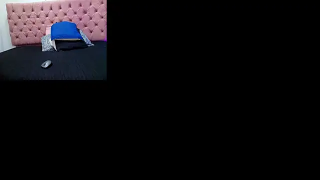 Auroraa miller online show from September 28, 2025, 11:59 am