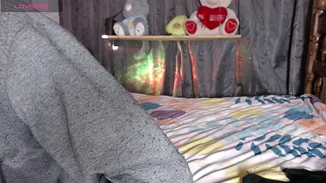 stefany pablo1 online show from November 21, 2025, 12:37 pm