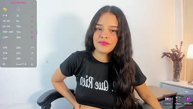 Snapshot of NicolMeyer chatting on February 27, 2026, 11:54 am NicolMeyer online show from February 27, 2026, 11:54 am