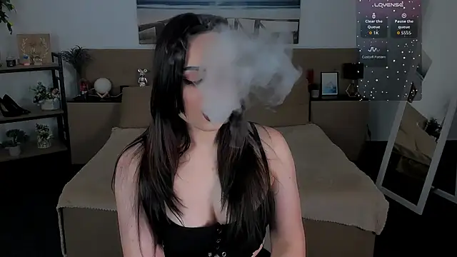 Noirael online show from October 3, 2025, 8:50 pm