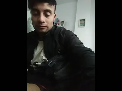 davidcr89 online show from November 28, 2025, 9:39 pm