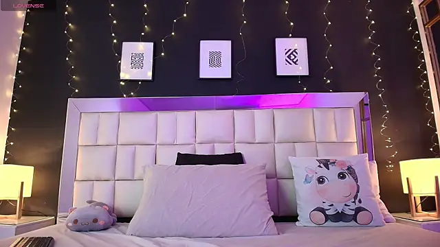 anastasia windel online show from October 13, 2025, 7:25 pm