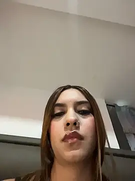 Alahiaa  online show from October 25, 2025, 2:19 am