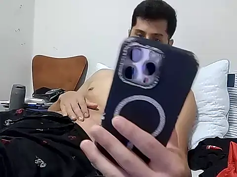 Snapshot of PerroDemonioHot chatting on September 11, 2025, 4:23 am PerroDemonioHot online show from September 11, 2025, 4:23 am