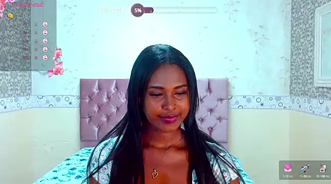 Snapshot of YessicaCruz chatting on January 17, 2025, 2:39 am YessicaCruz online show from January 17, 2025, 2:39 am