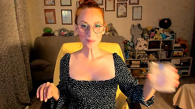 red rocco online show from October 3, 2025, 3:53 pm