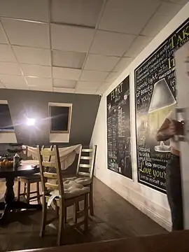 Snapshot of LanaSparks chatting on October 19, 2025, 4:02 am LanaSparks online show from October 19, 2025, 4:02 am